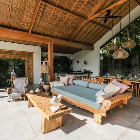 Villa Kikaa Bingin ウルワツ エクステリア 写真
