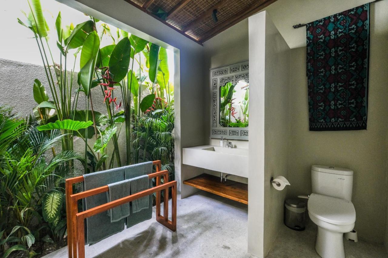 Villa Kikaa Bingin ウルワツ エクステリア 写真