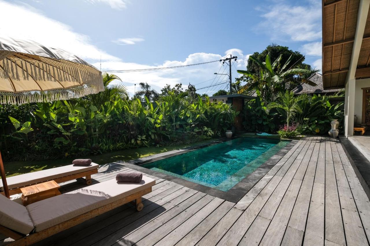Villa Kikaa Bingin ウルワツ エクステリア 写真